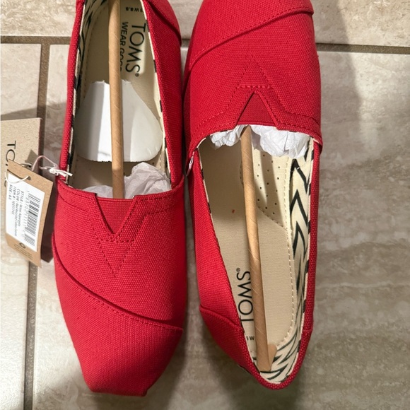 TOMS Vibrant Red Canvas Slip-Ons - Picture 2 of 6
